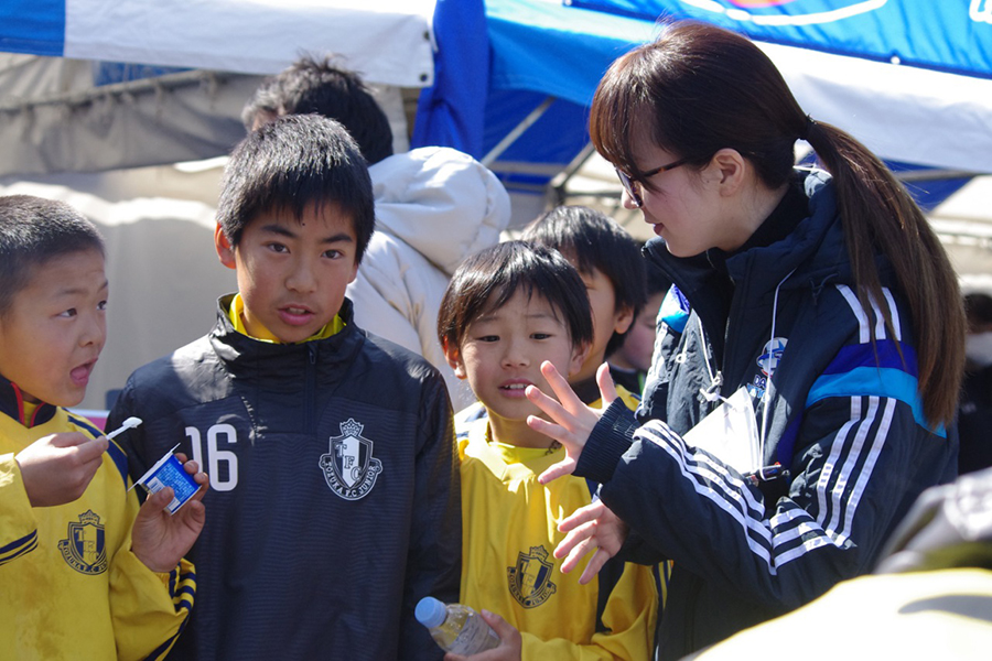 夢を追う子どもたちの輝きに魅せられて 加藤未央のダノンネーションズカップ取材記 1日目 The Answer スポーツ文化 育成 総合ニュースサイト 2