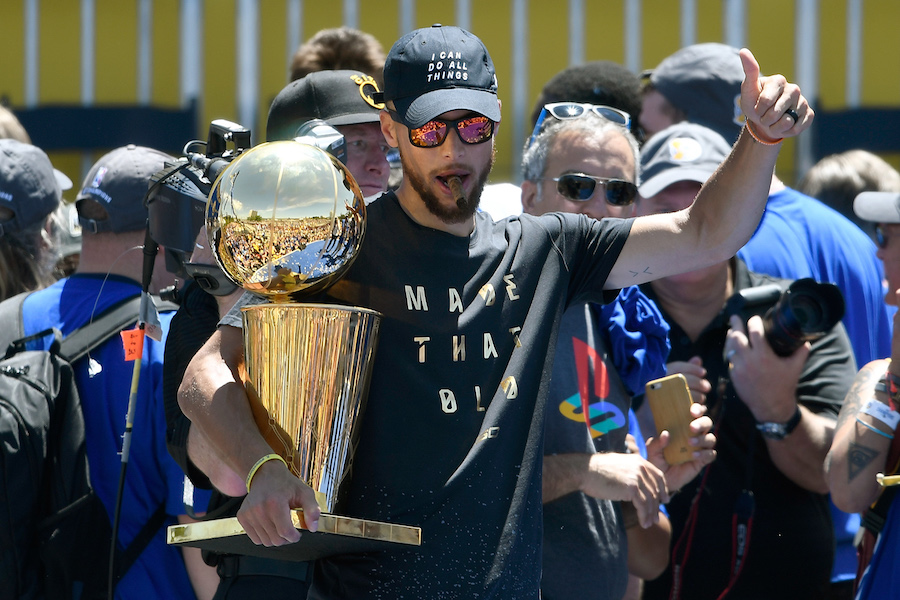 その額「22500000000円」 カリーの