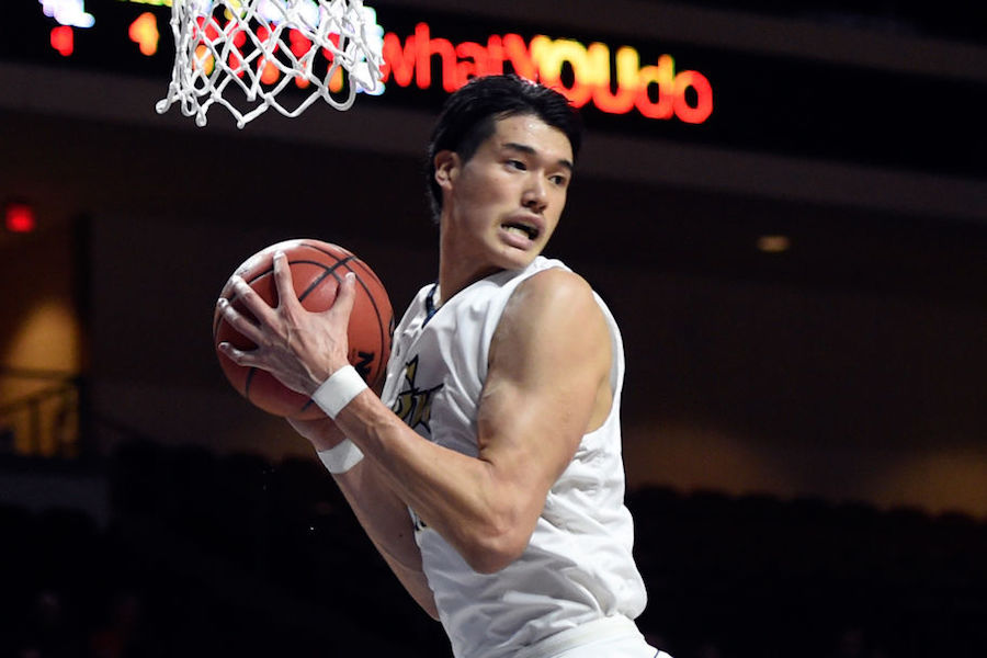 NBAデビューを果たした渡辺雄太【写真：Getty Images】