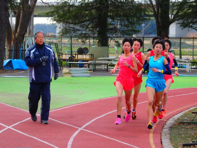 3チャ運動 のスローガンで変えた意識 陸上界の73歳名将が辿り着いた7年目の都大路 The Answer