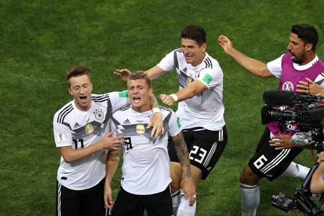 韓国連敗で土俵際 V候補ドイツは劇的初勝利 ベルギー5発快勝 W杯各組の順位 The Answer