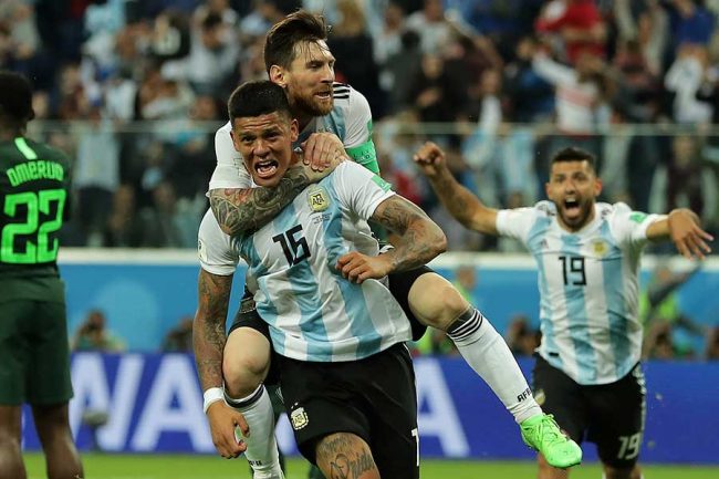 メッシ 試合後の 心の声 投稿に1時間でコメント14万殺到 神 伝説 救世主 The Answer