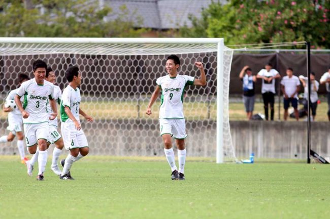 サッカー V候補 青森山田も撃破 思い切り を手にした昌平 大津との大一番を越えられるか The Answer スポーツ文化 育成 総合ニュースサイト