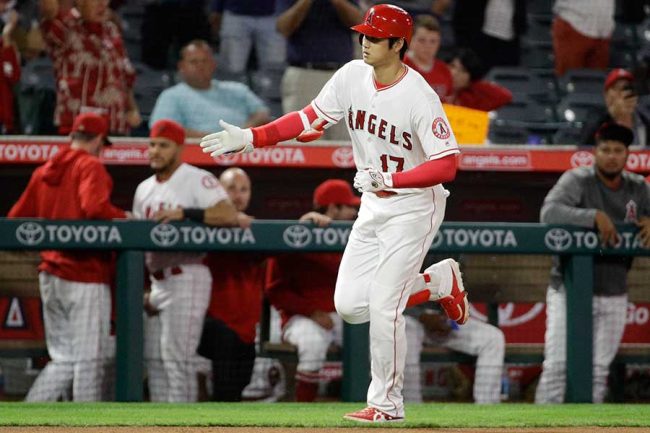 大谷翔平は「新人王のトップランナー」 驚速182キロ弾にMLB衝撃「最も