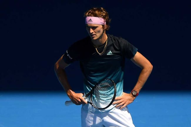 ズベレフ、衝撃ラケット破壊の一部始終に海外ファン激怒「青年よ、残念