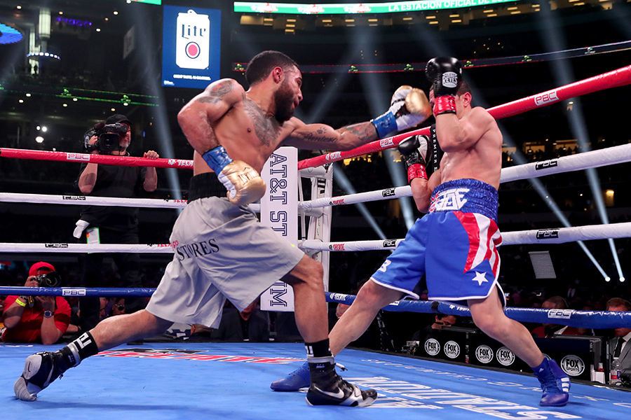 米デビュー戦を圧勝で飾ったルイス・ネリ（左）【写真：Getty Images】