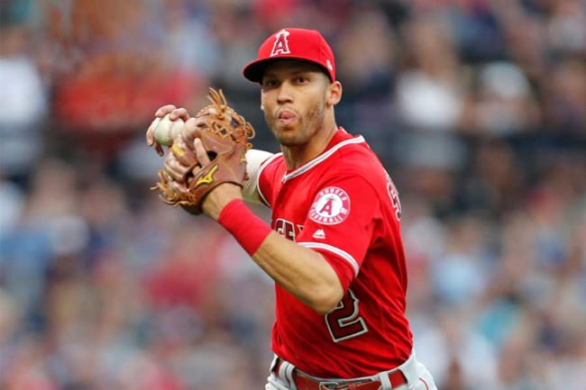 塁審すら欺くトリックプレー 名手の隠し球にファン喝采 近年で最高のダブルプレー The Answer 塁審すら欺くトリックプレー 名手の隠し球にファン喝采 近年で最高のダブルプレー The Answer