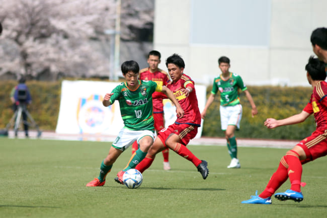 青森山田 選手権決勝 再戦を制す 敗れた流経大柏 気持ちは入っていたけど The Answer スポーツ文化 育成 総合ニュースサイト