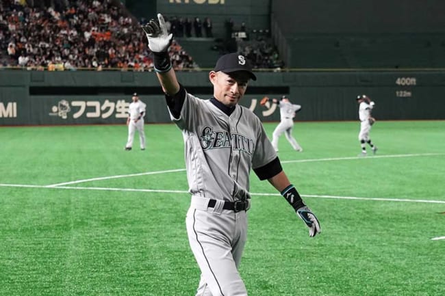 イチローとエイミーさん 引退試合で撮られていた 感動写真 に米反響 涙が溢れる The Answer スポーツ文化 育成 総合ニュースサイト