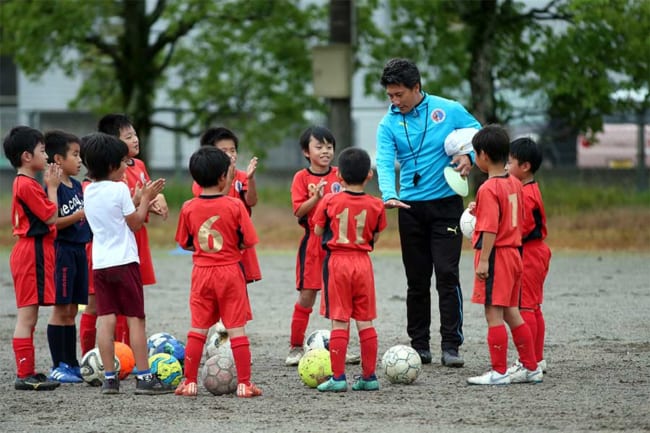 スポーツ英才教育の是非 元jリーガーが指摘する 保護者が陥りやすい 愛情の罠とは The Answer