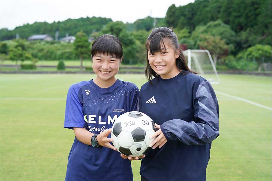 かつての弱小サッカー部が掴んだ夢の全国 部員160人を支えた 女子マネ2人の献身 The Answer