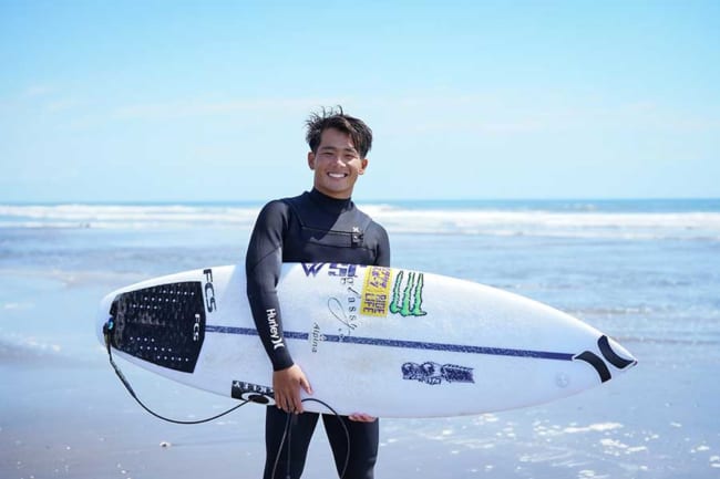 気まぐれな海に魅せられた男 大原洋人 世界で戦う22歳サーファーが語る魅力 The Answer スポーツ文化 育成 総合ニュースサイト