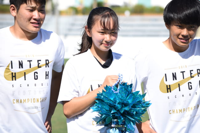 桐光学園Vを支えた、たった1人の女子マネ 咲いた笑顔「皆と頑張ってき