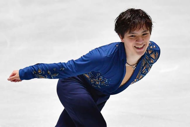 宇野昌磨の 衣装マスク を海外モデルが着用 出来栄えを絶賛 違いを生むアート The Answer スポーツ文化 育成 総合ニュースサイト