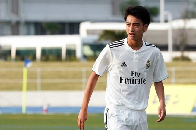 17歳中井卓大 飛び級u 19で鮮やかミドルで21年初得点 ファン興奮 綺麗なゴール The Answer スポーツ文化 育成 総合ニュースサイト