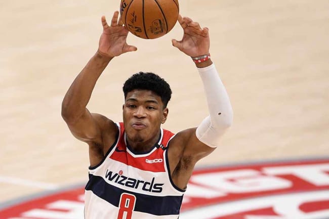 八村塁がエースからイジられる 「チャージ受けるのが好きじゃない」に