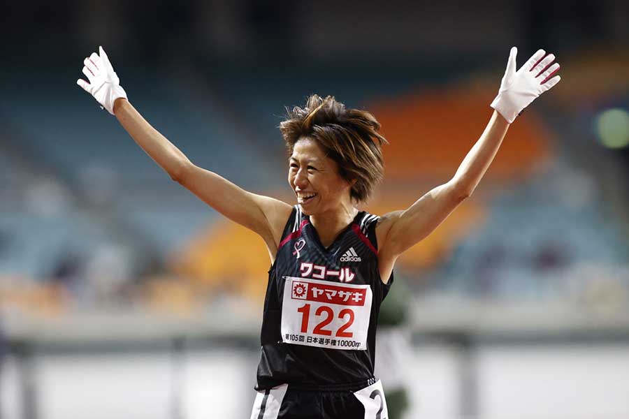 日本選手権女子1万メートルで19位となった福士加代子【写真：奥井隆史】