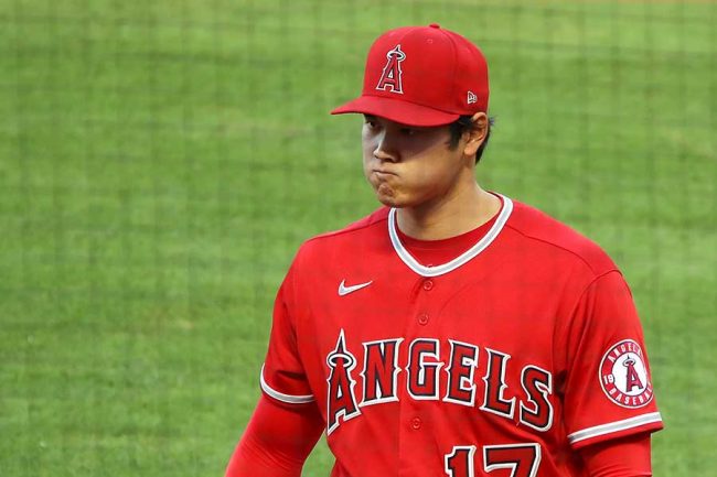 大谷翔平の反射神経を見よ 投直好捕 笑顔のグラブさばき に米記者 Gg賞の票も The Answer スポーツ文化 育成 総合ニュースサイト