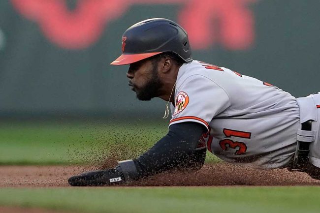 遊撃への三塁打 珍記録の26歳 諦めない走塁 に米衝撃 速すぎ タイヤ付き The Answer スポーツ文化 育成 総合ニュースサイト