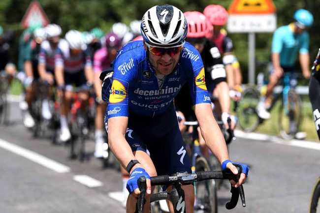 伊自転車レースで衝撃シーン 伴走車の追突で転倒u2026欧メディア驚愕