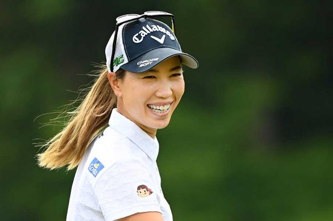 上田桃子が 入籍シャツ で結婚報告 盟友 宮里藍さんも 最高のtシャツ と反応 The Answer スポーツ文化 育成 総合ニュースサイト