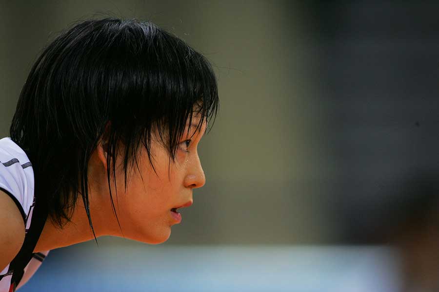 アテネ五輪に出場した20歳の大山加奈さん、この頃からメンタルヘルスに悩まされていた【写真：アフロスポーツ】