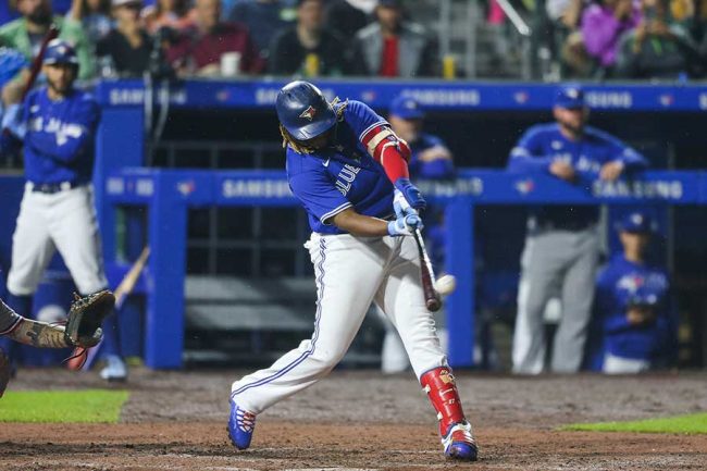 GUERRERO!! ゲレーロJR 狭かっ 僅か15枚限定 直筆サインカード 2022