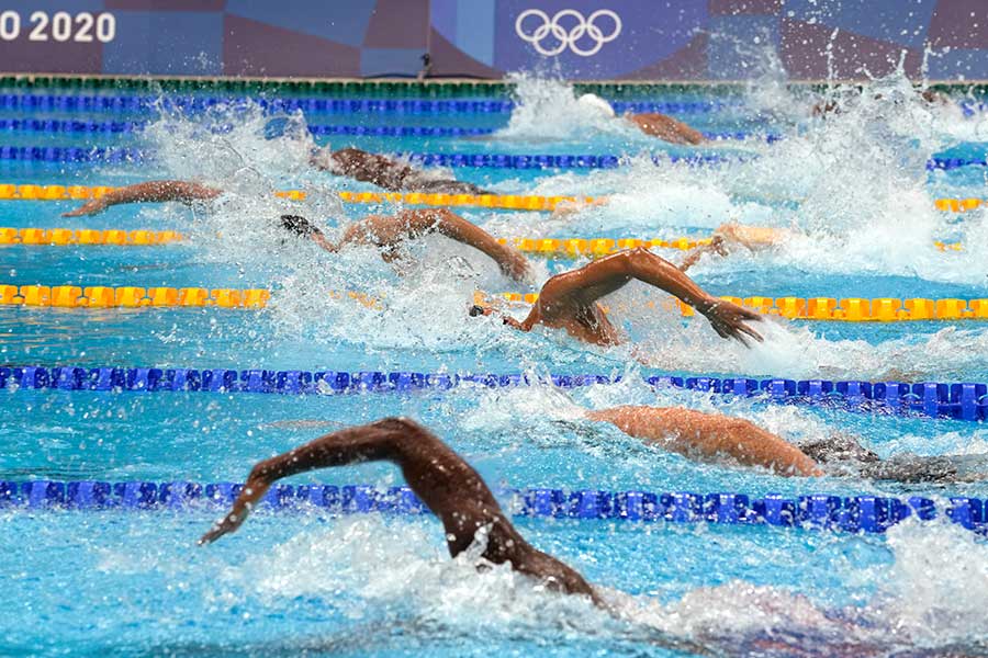 競泳男子100メートル自由形予選が行われた【写真：AP】