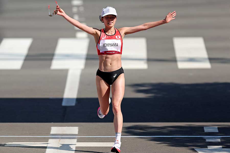 女子マラソンで8位入賞を果たした一山麻緒【写真：Getty Images】
