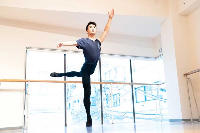 名門の英国ロイヤル バレエ学校を卒業 2人の日本人ダンサーが歩み出すプロへの道 青春のアザーカット The Answer スポーツ文化 育成 総合ニュースサイト