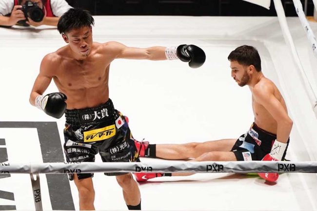 谷口将隆、悲願の世界王座奪取！ 11回TKOで王者メンデス撃破、2年ぶり2