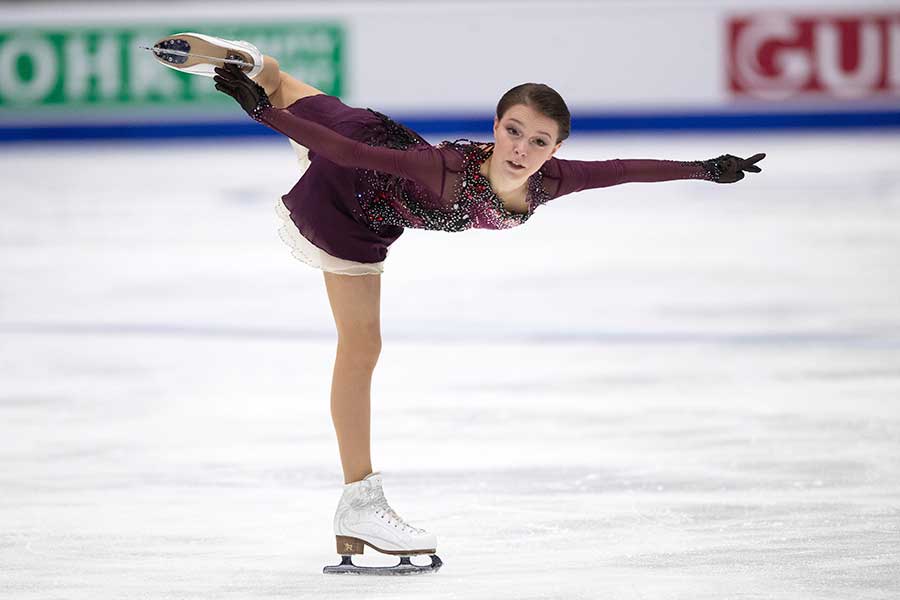 14日（日本時間15日）に行われたフィギュアスケートの欧州選手権で2位に入ったアンナ・シェルバコワ【写真：AP】