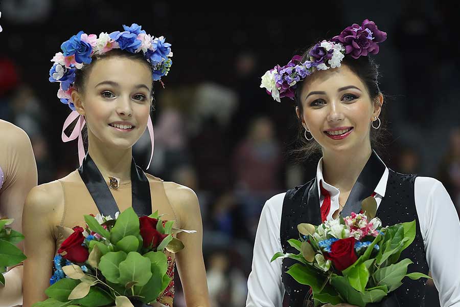 アンナ・シェルバコワ（左）とエリザベータ・トゥクタミシェワ（写真は2019年）【写真：Getty Images】