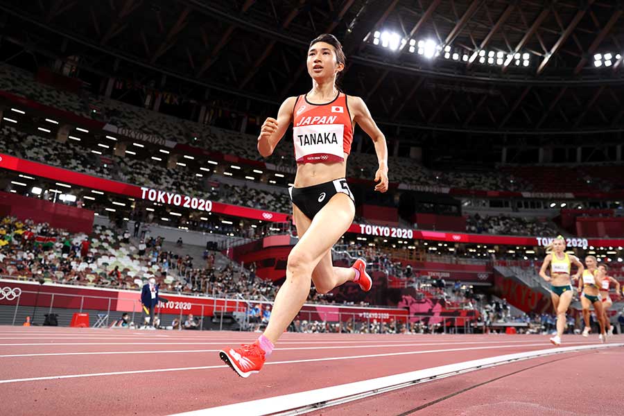 五輪1500m決勝で駆け抜ける田中、「強くなりたい」と上を目指してきた【写真：Getty Images】