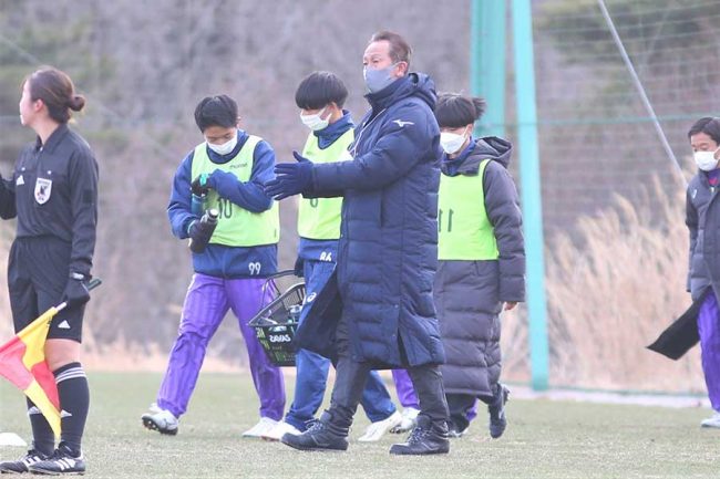 花巻東サッカー部が躍進 柱谷哲二ta 大谷翔平ら育てた野球部監督の 情熱 に感服 The Answer