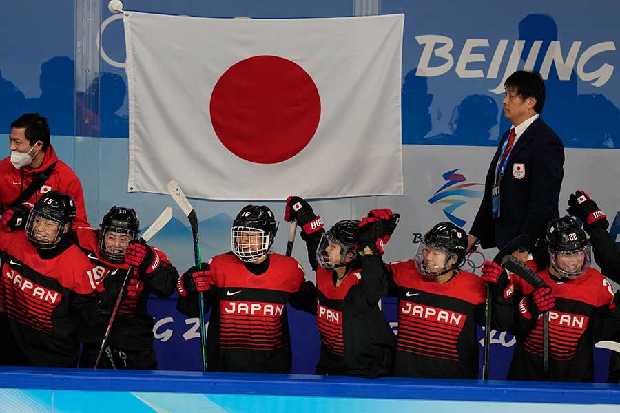 1次リーグ最終戦で日本はチェコに勝利し、B組首位通過を決めた【写真：AP】