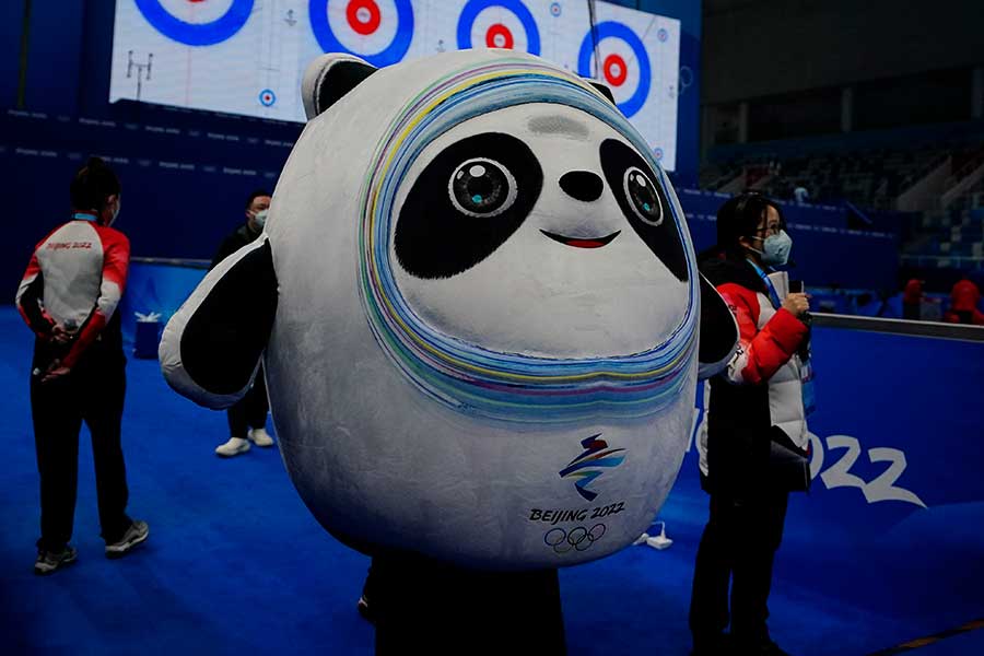北京五輪のマスコットの「ビンドゥンドゥン」【写真：AP】