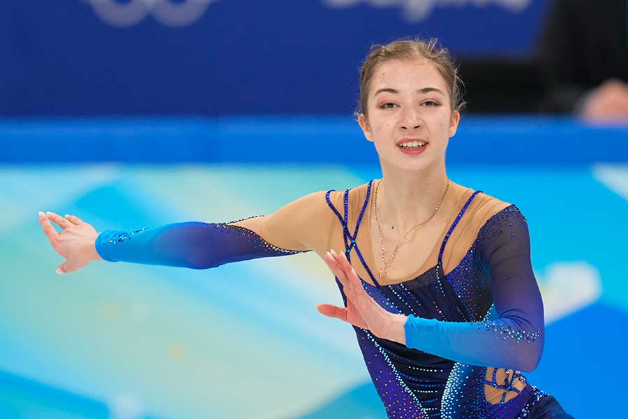 フィギュア女子フリーで演技をするオルガ・ミクティナ【写真：Getty Images】