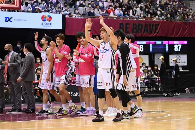 bリーグ 秋田 うまく