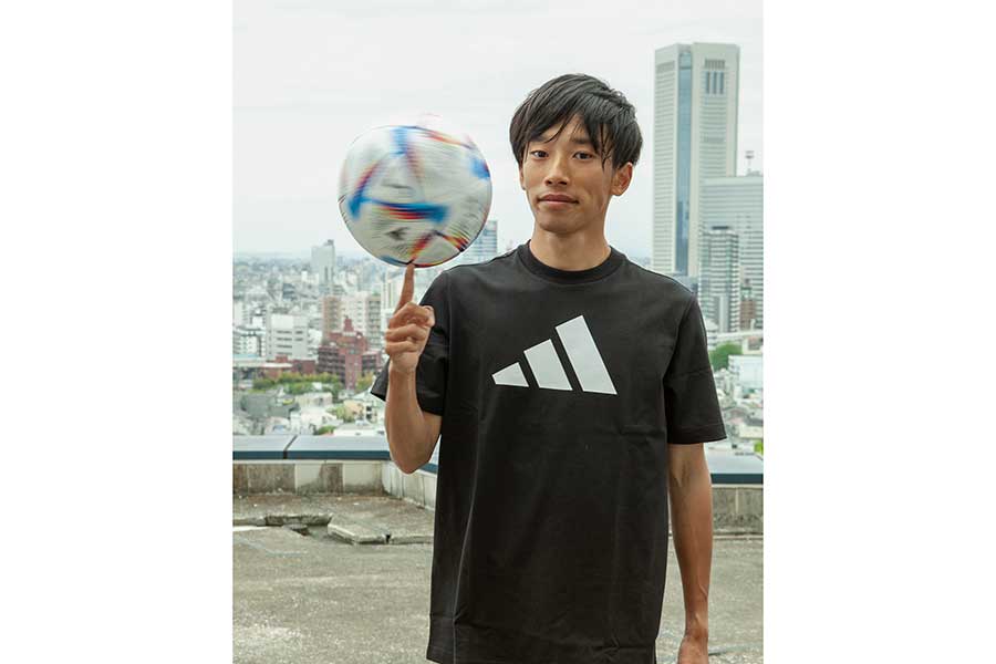 「サッカーボールって全然違う国の人たちを簡単に繋げることができる」と語った徳田耕太郎氏
