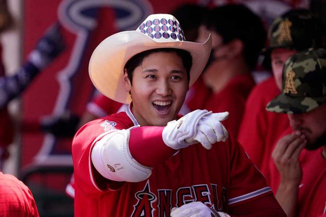 大谷翔平、敵地放送席を沈黙させた135m弾 25秒後に力なくレポート