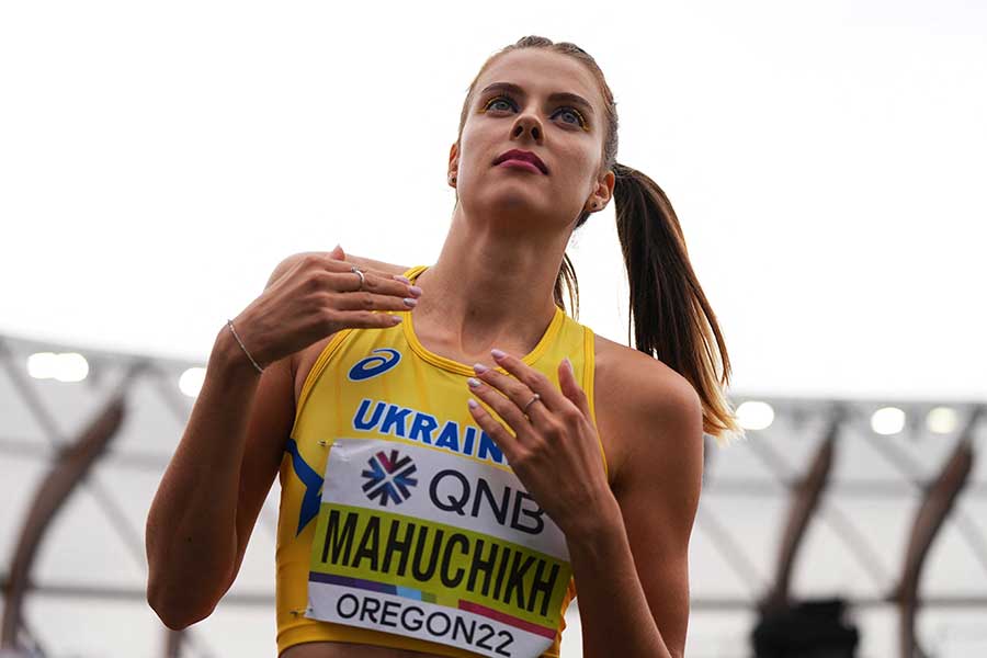 オレゴン世界陸上、女子走り高跳び予選に登場したヤロスラワ・マフチフ【写真：ロイター】
