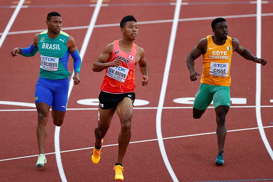 男子100メートル準決勝で決勝進出を果たしたサニブラウン・ハキーム【写真：Getty Images】