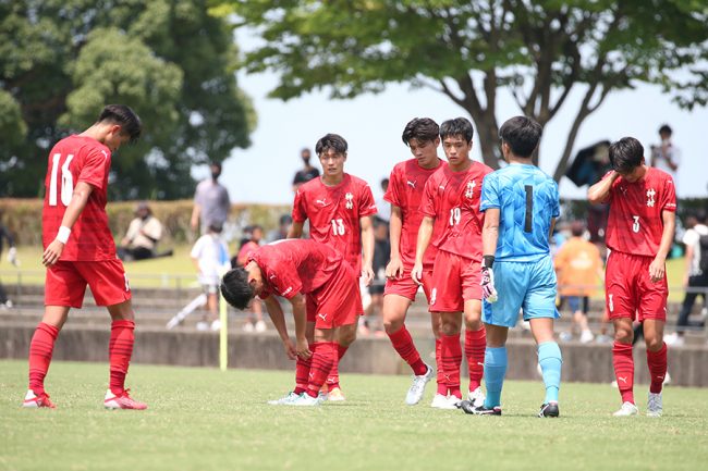 J内定&プロ注目の神村学園コンビ、初戦敗退に涙 最後の選手権へ「死に