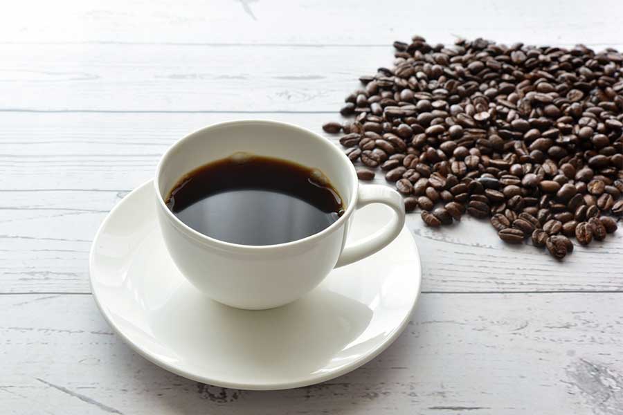 コーヒーなどに含まれるカフェインのパフォーマンス向上効果とは