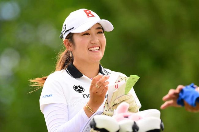 女子ゴルフ稲見萌寧が受けた世界に一つだけの