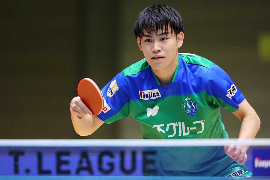 20歳の新星・横谷晟は初めて世界卓球に出場する【写真：アフロ】