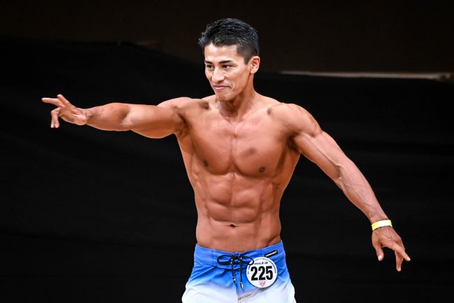 50歳には到底見えない鉄人6パック 田村宜丈は世界一3度、仕事との両立