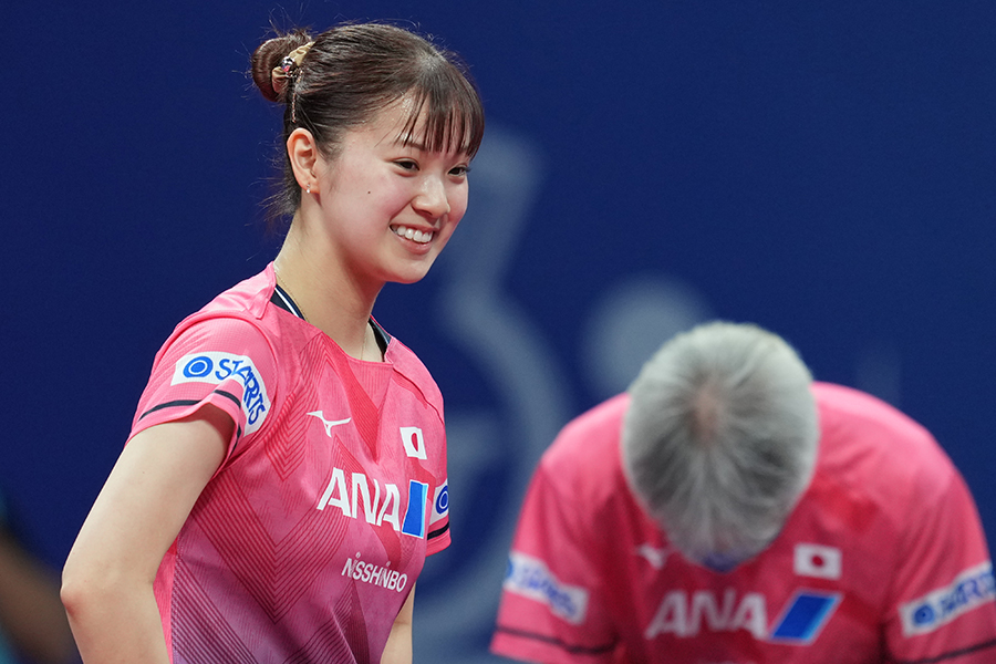世界卓球、スロバキアに勝利した日本女子の長崎美柚【写真：Getty Images】