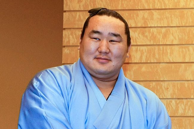 超大御所芸能人と食事をした朝青龍に驚きの声「うわー!!ヤバい」「横綱